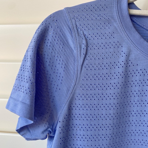 Lululemon Short Sleeve Breeze By *Squad Short Sleeve Shirt Hydrangea Blue - Picture 6 of 9